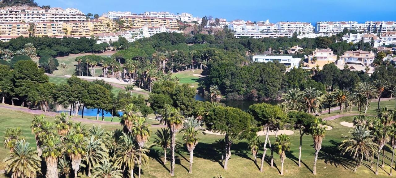 Sea Apartment Con Vistas Al Mar Benalmádena Extérieur photo
